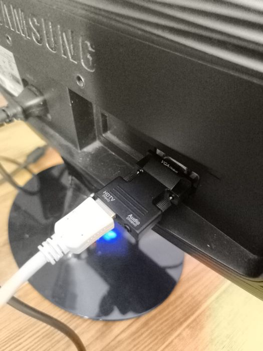 Переходник VGA/DisplayPort ,  VGA/HDMI.