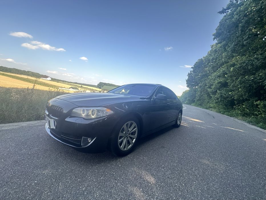 BMW Seria 5 F10 520d | 2012