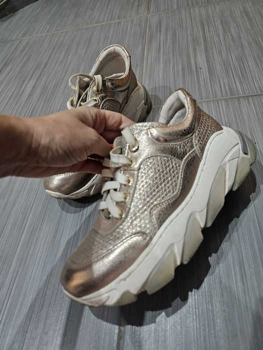 Сникърси Ева Лонгория ест. кожа, 38н