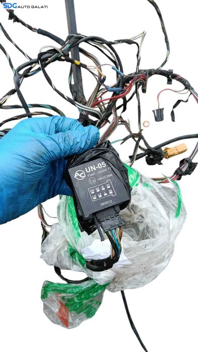 Cui Carlig Remorcare Tractare Complet cu Instalatie Electrica Seat Leon 1M 1.4 Benzina 1998 - 2005 [M8363]