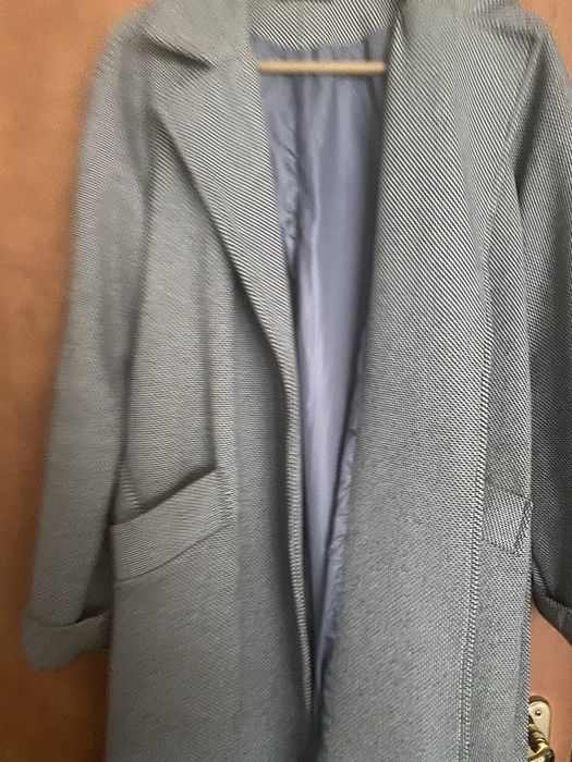 Пальто демисезонное