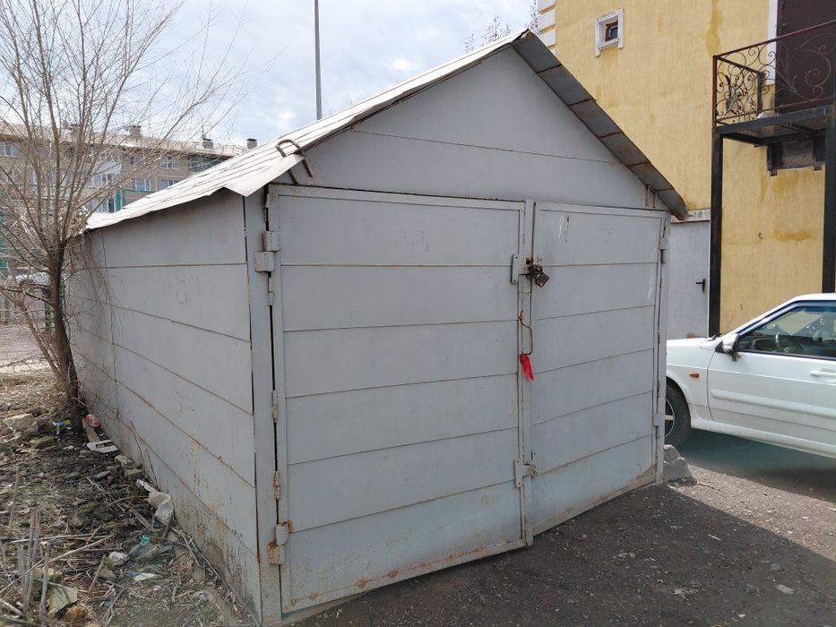Продам железный гараж