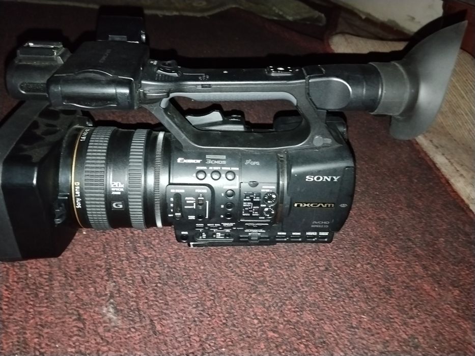 Video kamera sotiladi