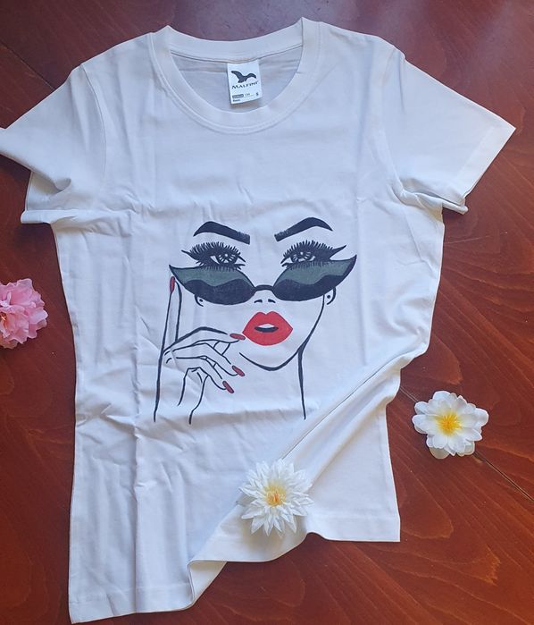 Tricou pictat manual dama
