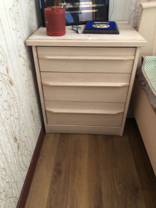 Спальный гарнитур