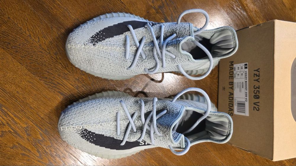 Adidas Yeezy 350v2