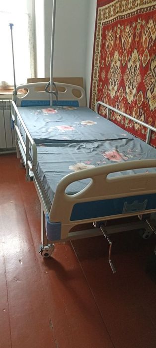 Продается медицинский кровать