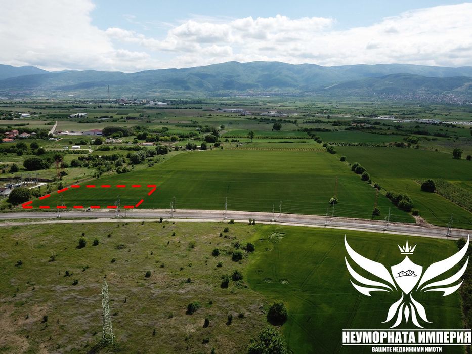 Продава се Земеделски имот в с. Крумово, Област Пловдив -  кв.м за 11858 €/дка - Снимка #1