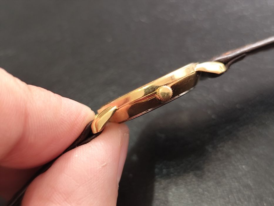 Royal Gold / Дамски Часовник / Swiss Made