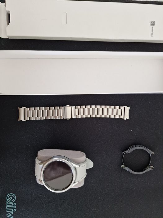 Vând Samsung Galaxy Watch6 Classic