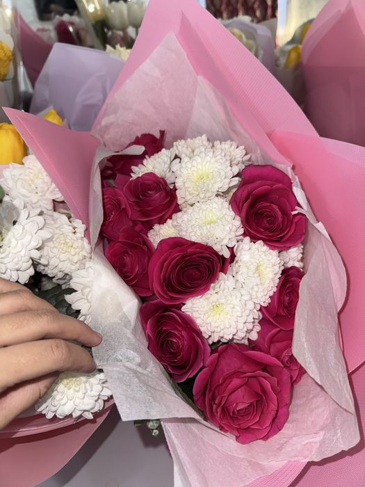 Свежие цветы  6000 тг