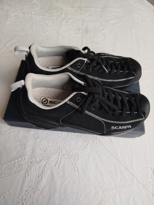 Туристически обувки