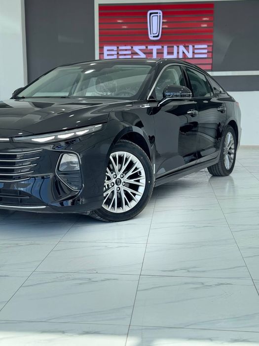 Avtosalon bestune_buxoro Bestune B70 restayling T77