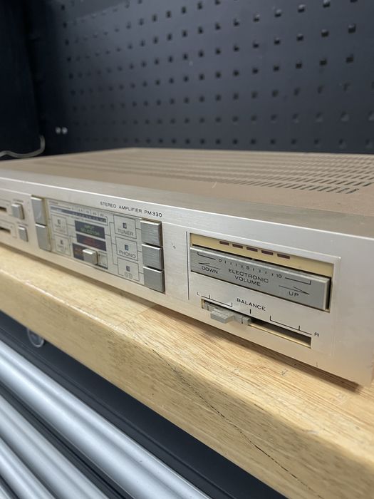 Amplificator marantz pm330