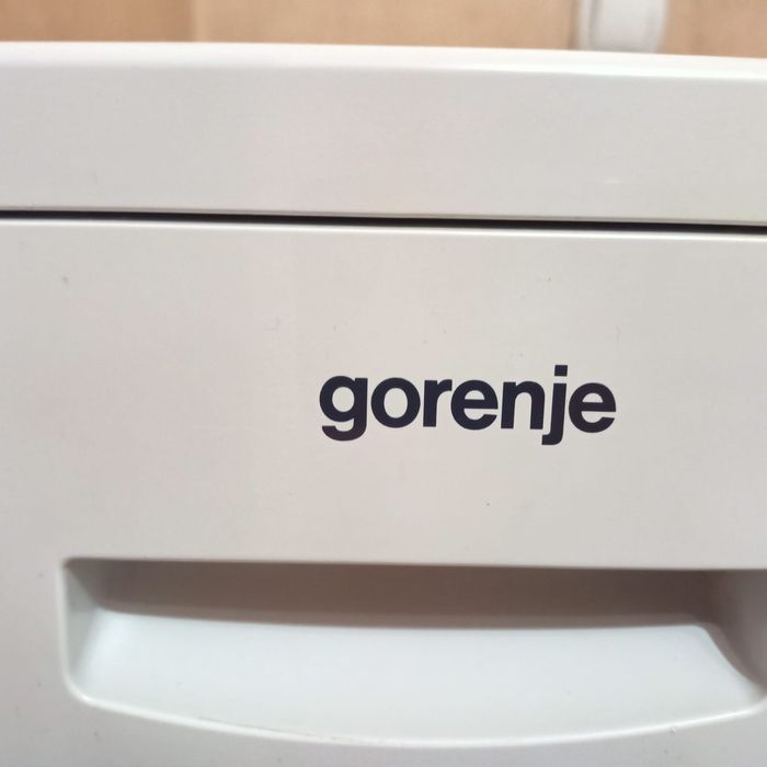 Продам стиральную машинку.