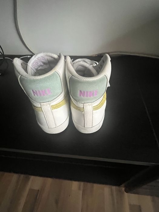 Nike blazer marimea 40