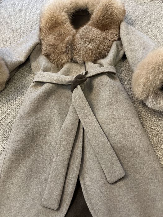 Palton de lana cu blana naturala