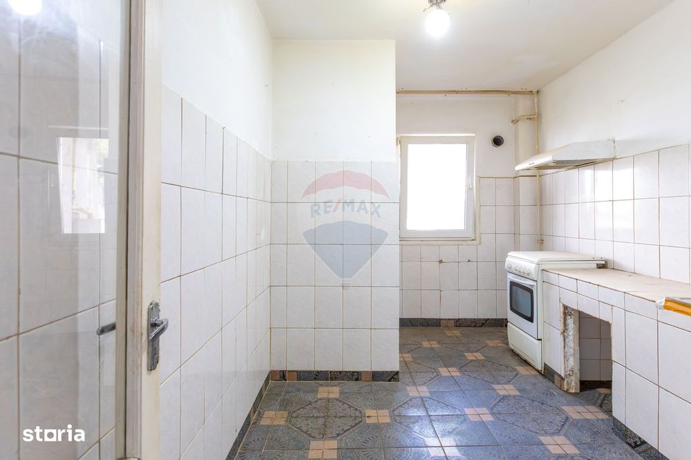 Apartament 3 camere decomandate – Strada Orizontului , zona Letea