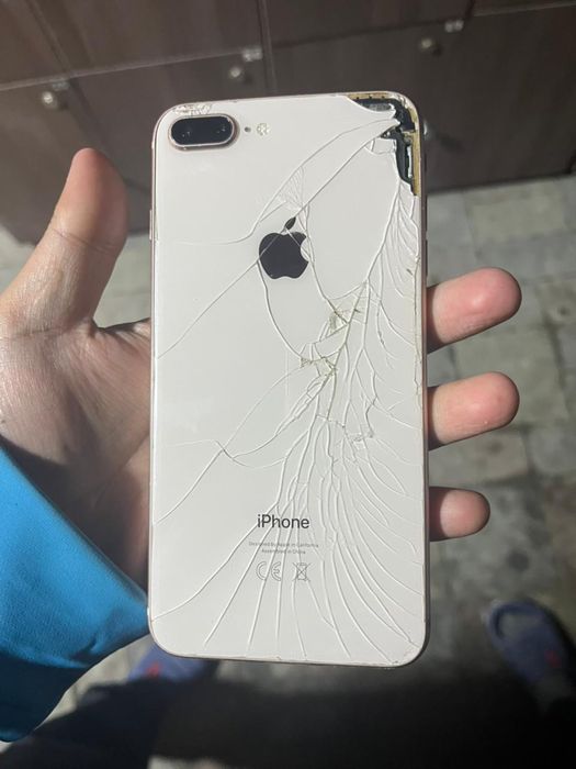 Айфон 8 plus 64гб