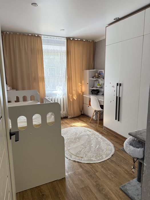 Продам 2х комн квартиру