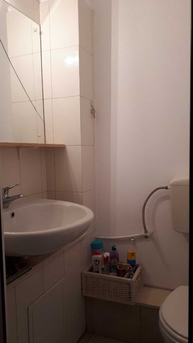 Apartament 3 camere decomandat etaj 4/4 centu Buftea