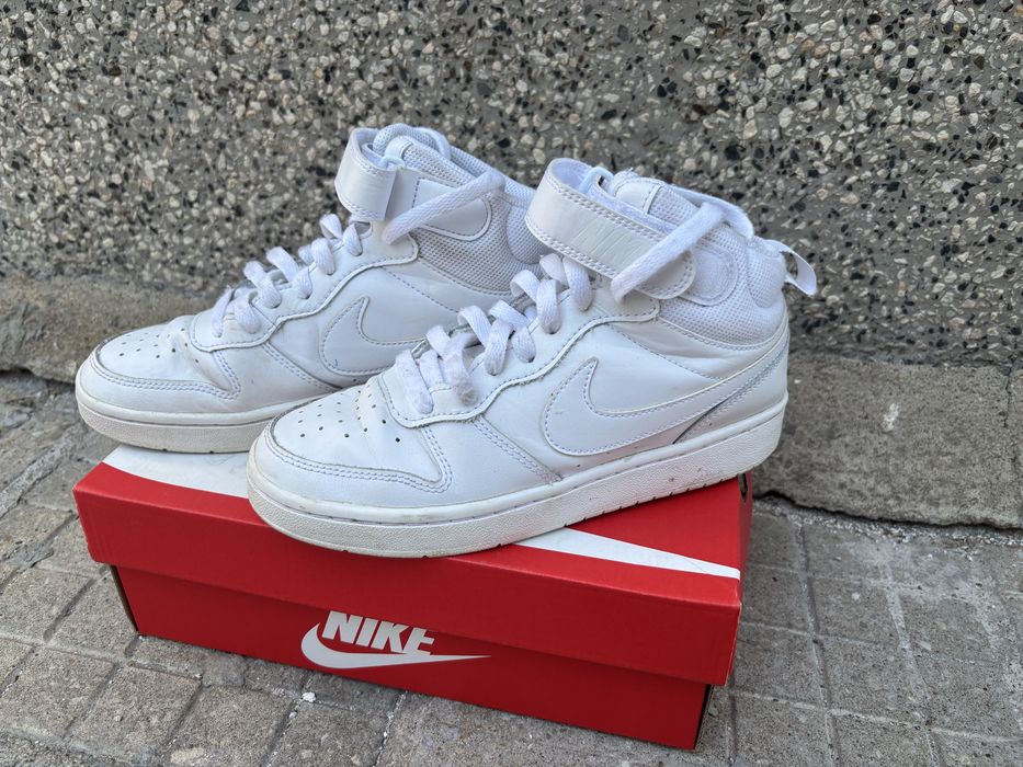 Детски/Юношески кецове Nike Court Borough Mid 2 (Номер [37,5]) – Бели