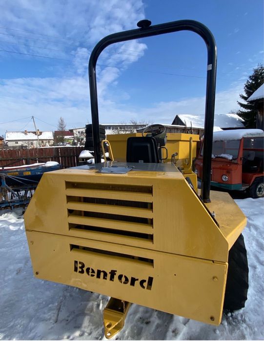 Dumper 8.5 tone Benford