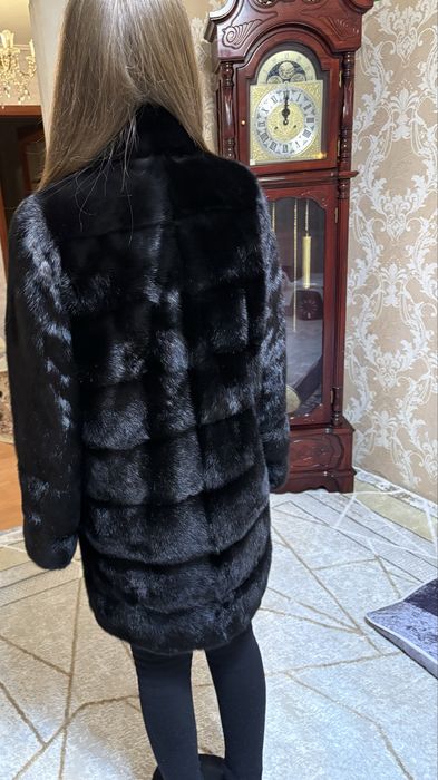 продам норковую шубу