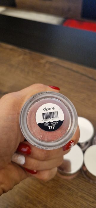 Pudra diple me pentru unghii