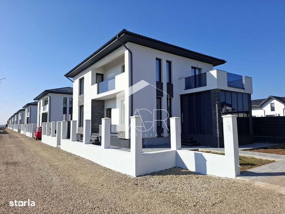 Vila cu 4 camere, cartier nou, Paulesti