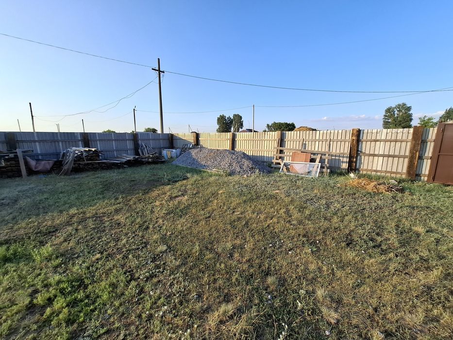 Земельный участок, гараж, кухня