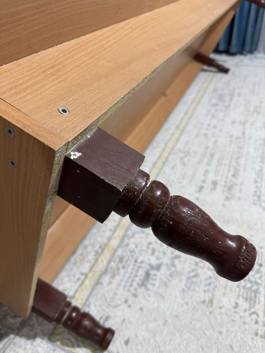 Жер стол сатылады