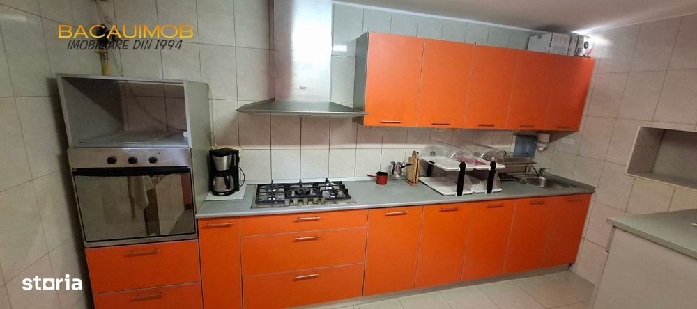 Afacere la cheie / Pensiune Turistica / Vila D+P+E+M - 400 mp Utili