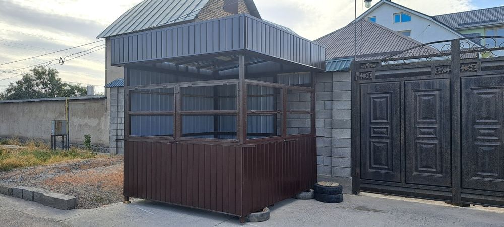 Будка для любых нужд