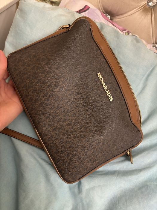 Продам сумку Micnael kors!