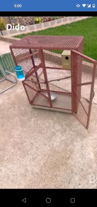 Клетка, кафез за декоративни птици.