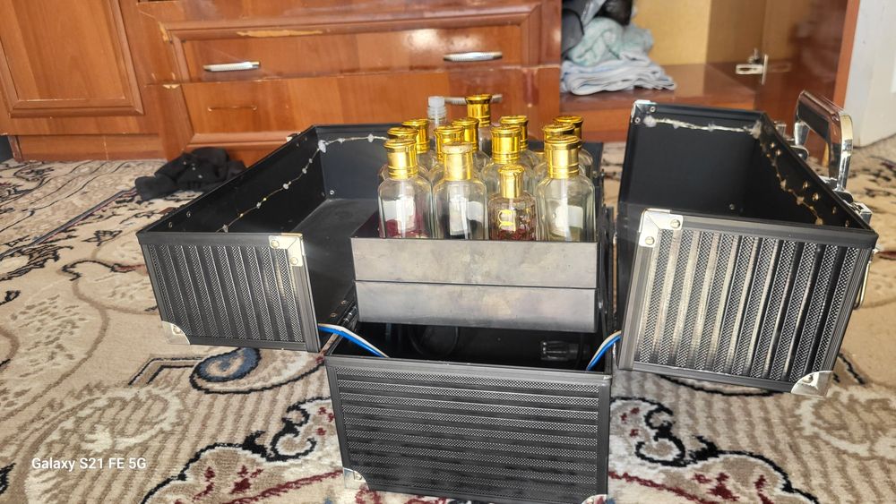 Sotiladi narxni yana telefonda gaplashamz idishlari bn beriladi,