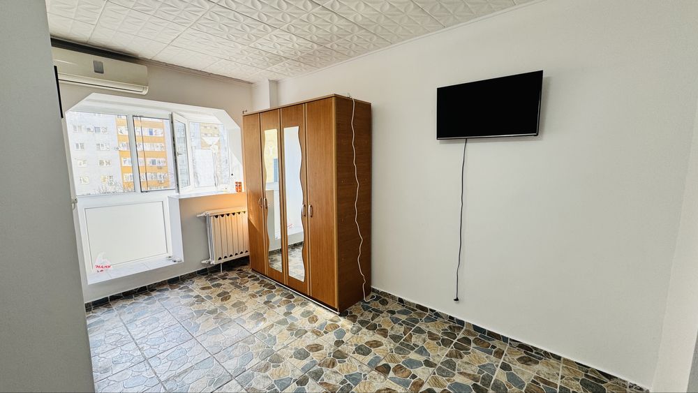 De inchiriat garsoniera zona Bârcă sector 5