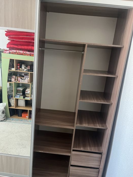 Продам шкаф купе