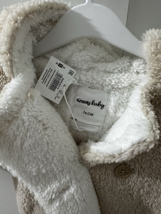 Куртка / шубка для малыша Sinsay