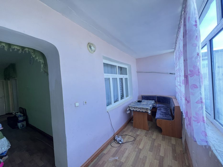 Срочно уй сотилади Аврорадан