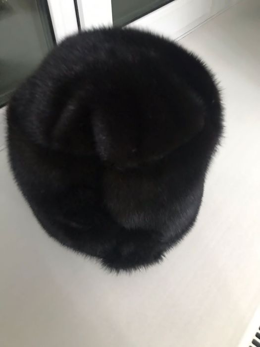 Продам шапку срочно!