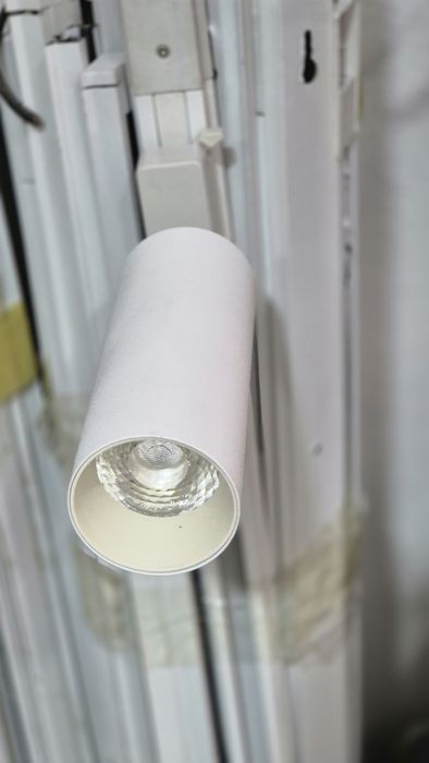 Рельсы для прожекторов