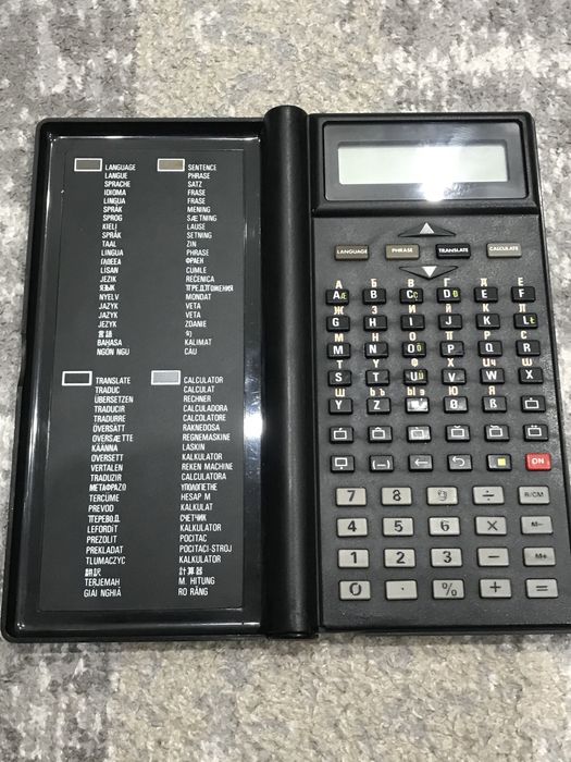 Продам электронный переводчик
