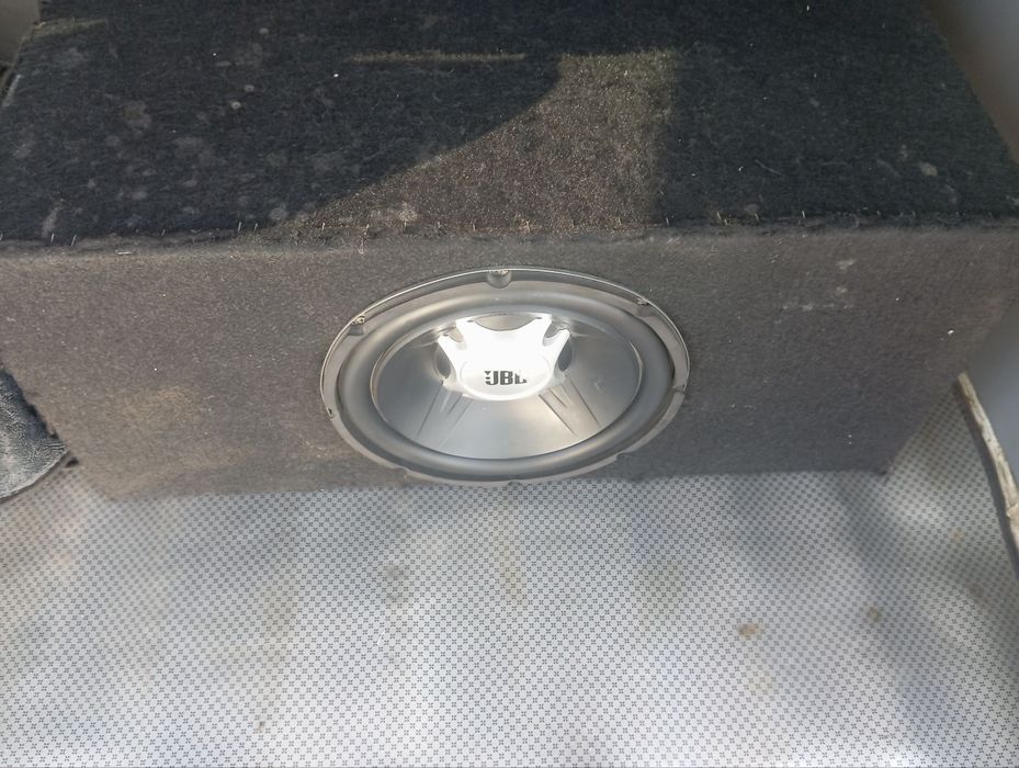 Автоакустика сотилади