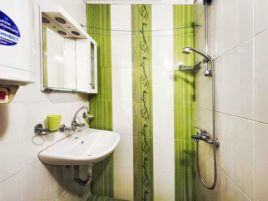 Продава се Тристаен апартамент в Варна, Колхозен пазар - 80 кв.м за 1749 €/кв.м - Снимка #14