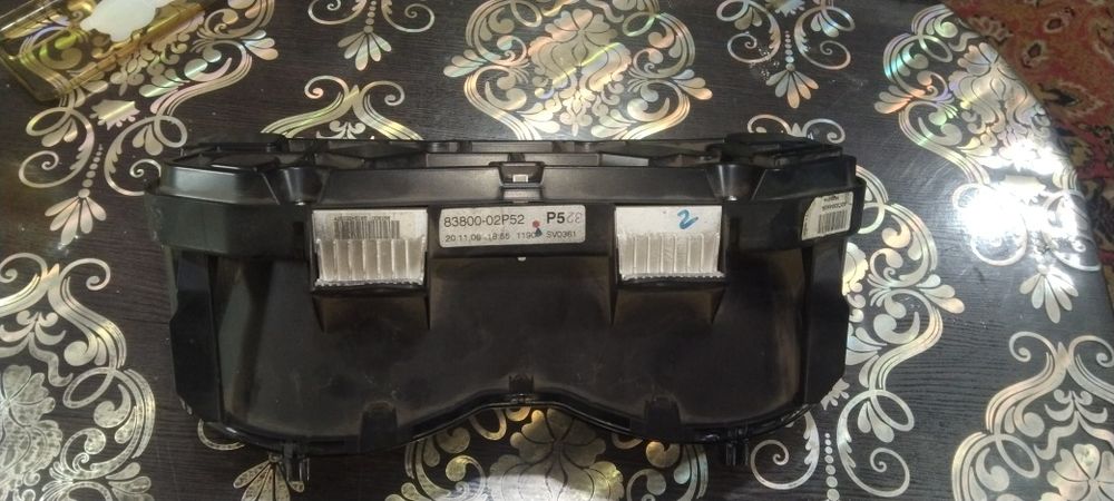 Щиток королла 150