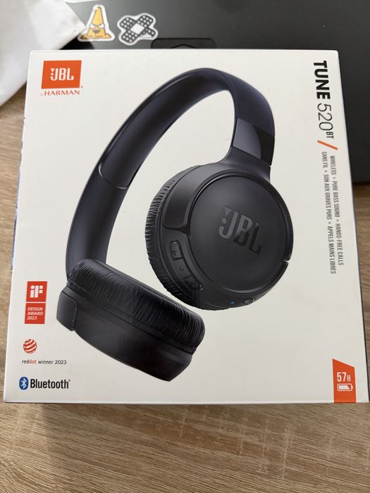 Наушники  jbl tune520bt