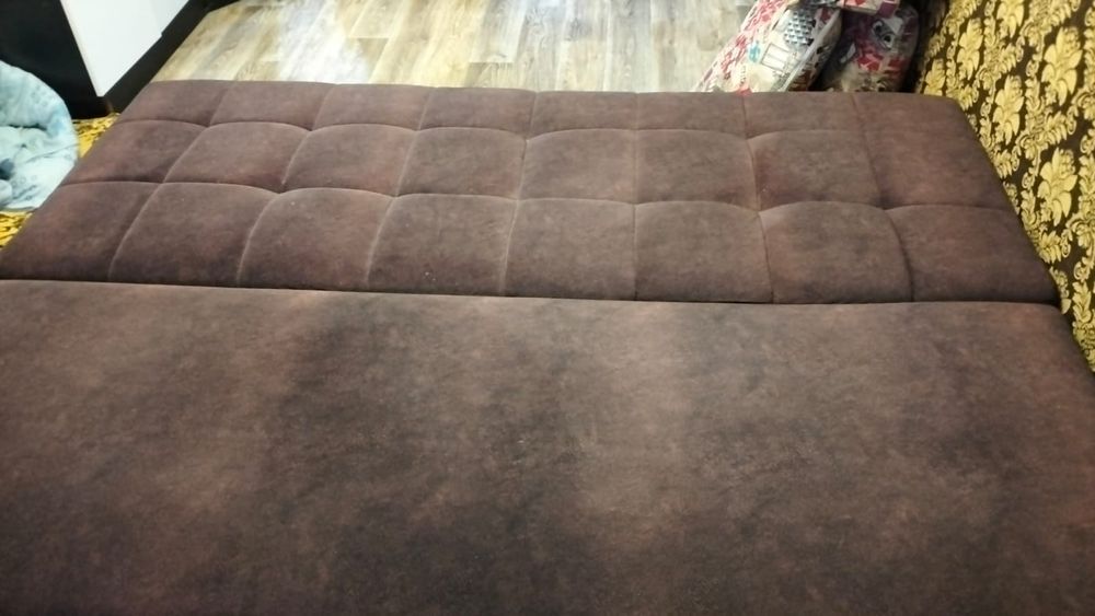 Продам диван б/у, в отличном состоянии.