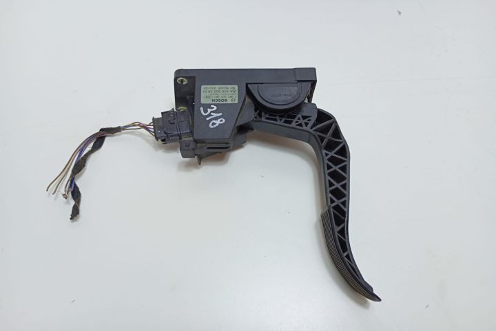 Pedala acceleratie A6393000604 Mercedes-Benz Vito W639